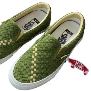 Vans Vault VLT LX Green Leather Slip On {SUPREME}